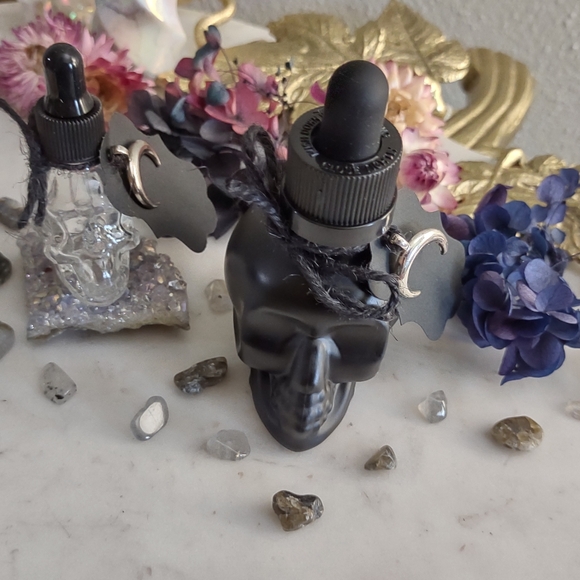 Witchy Skull Vial with Crystals 10mL Size, Reusable, Oil Dropper, Skull Dropper - Picture 2 of 8